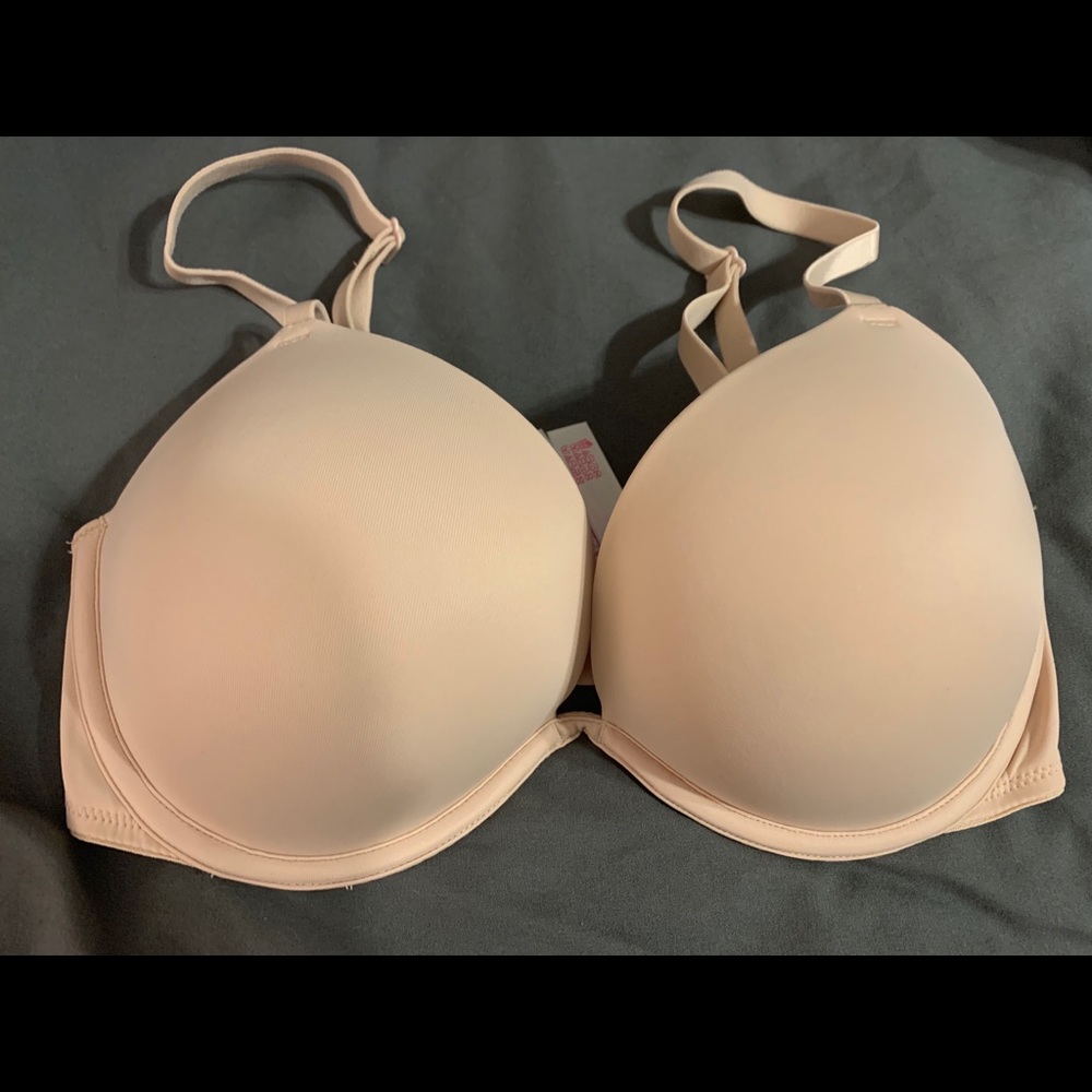 NWOT** PINK VS PUSH-UP Bra